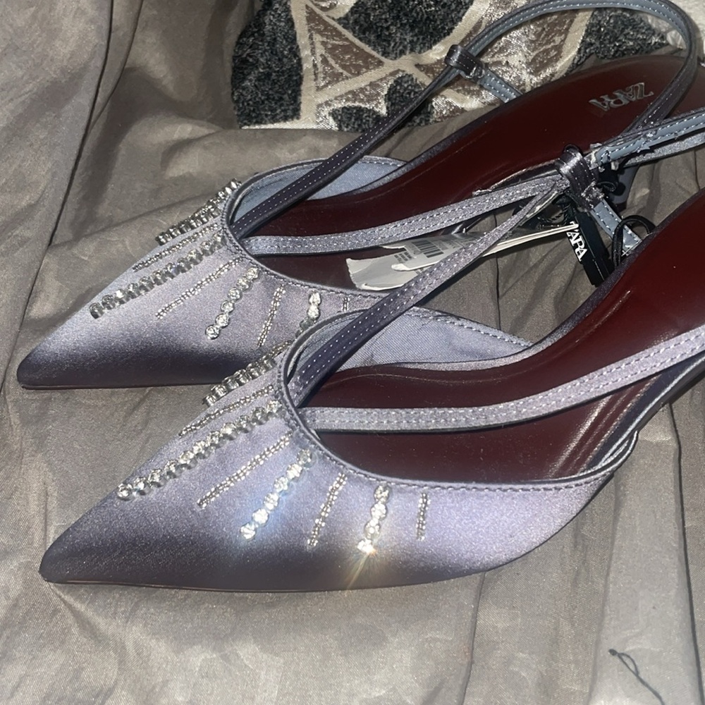 Sold ✨Host Pick✨ Zara RHINESTONE SLING BACK HEELS - Picture 15 of 15